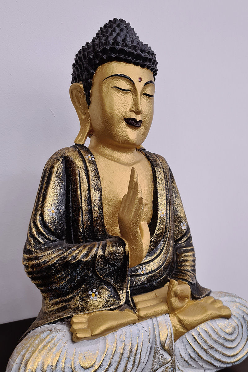 buddha-žluto-zlatý-detail.jpg